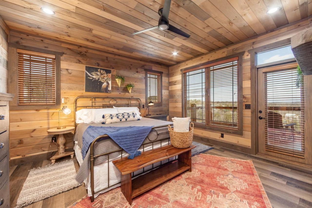 Splash Mountain Pool Hot Tub Theater Game Room Sevierville Buitenkant foto